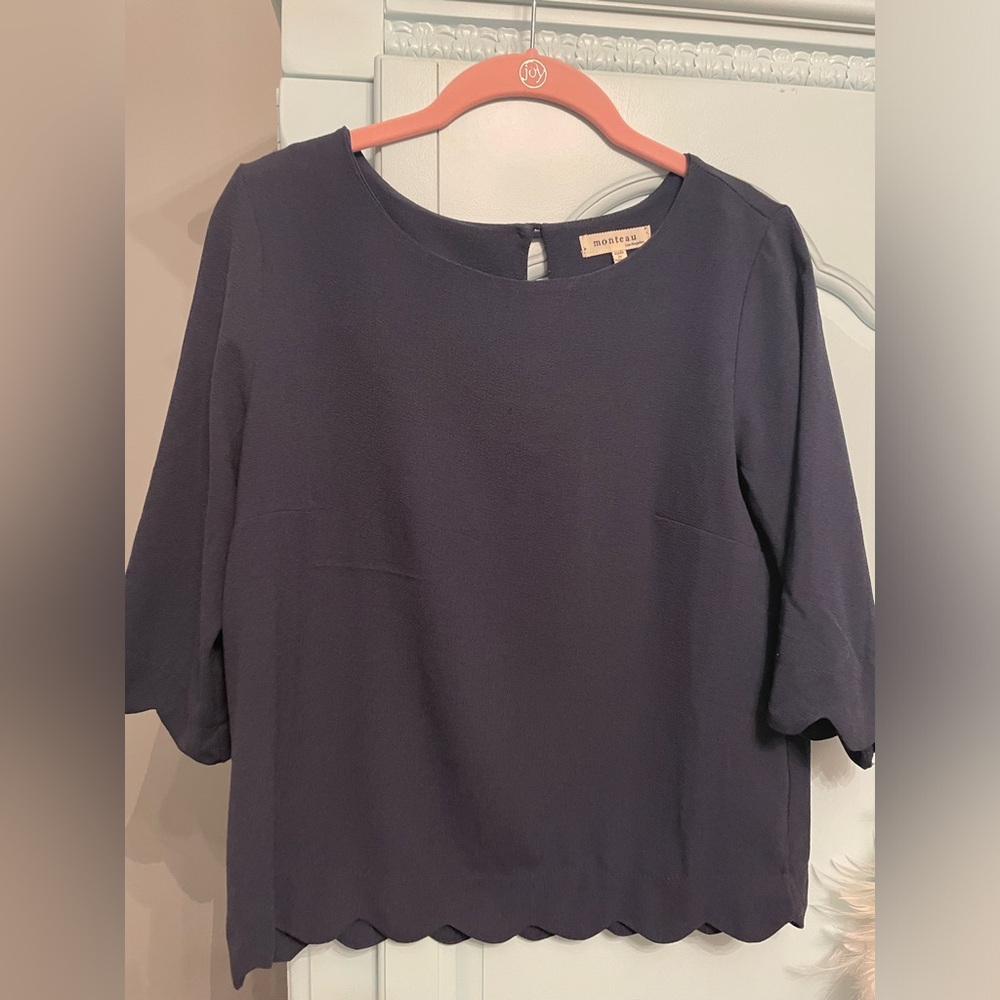 Monteau navy blue top size M